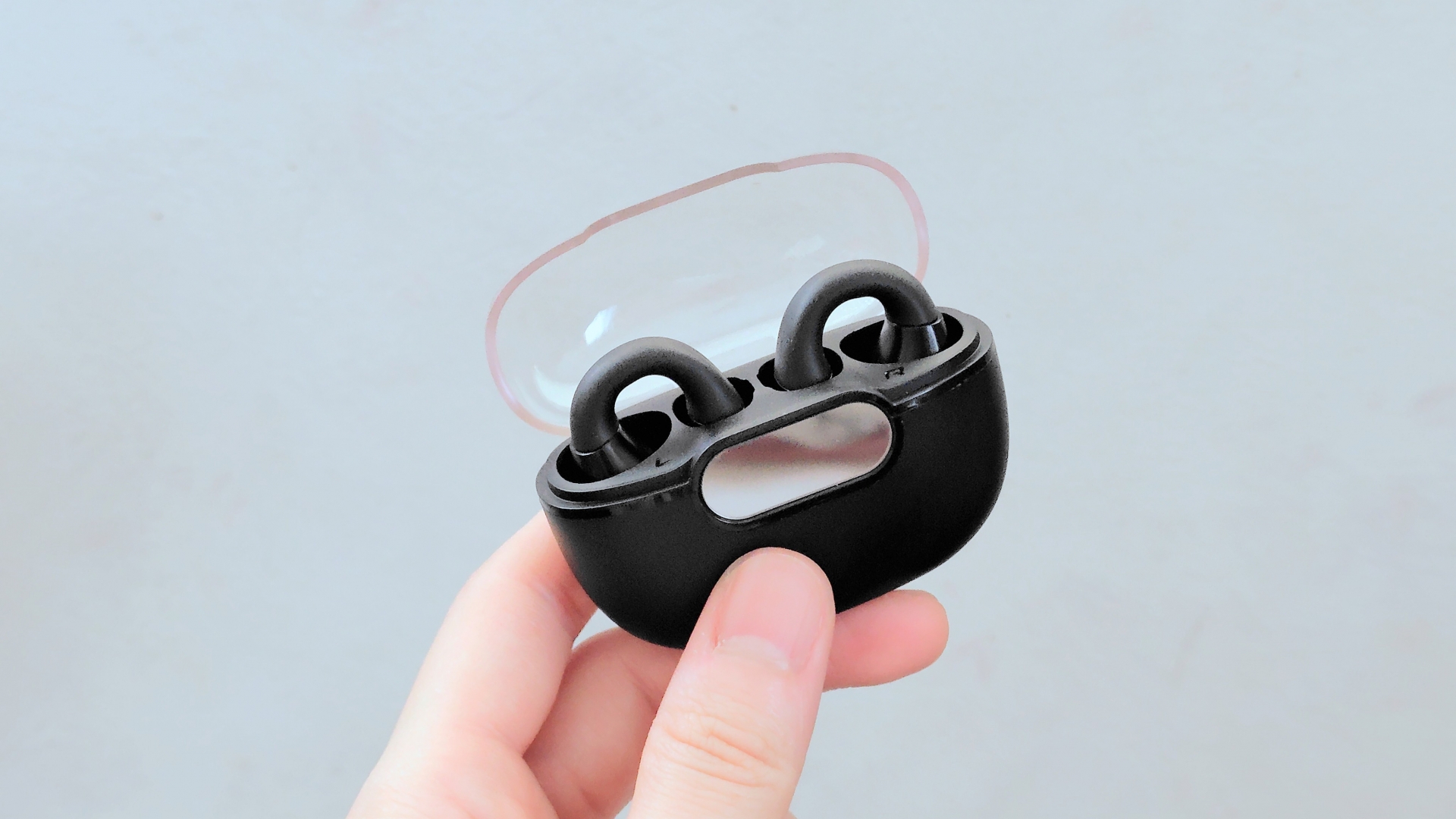 ユイ】葛葉ワイヤレスイヤホン、ウィンターデート2024 ユイ】葛葉